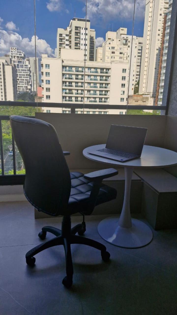 Refugio Urbano Em Pinheiros-sp